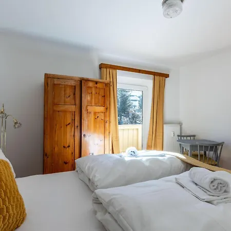 Lovely Rita, Appartamento *